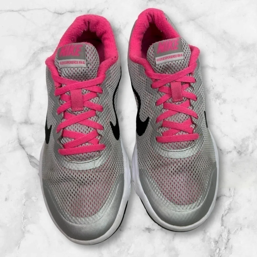 Nike gently used